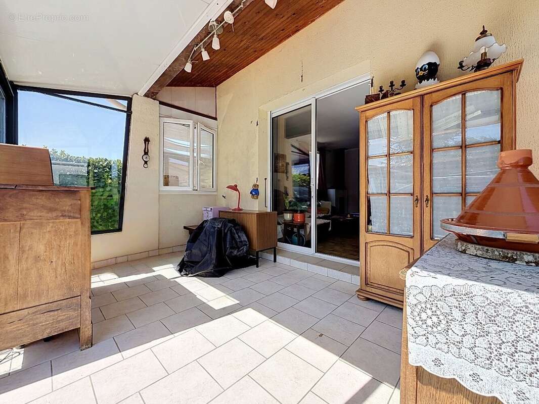 Ruoms centre - photo 30