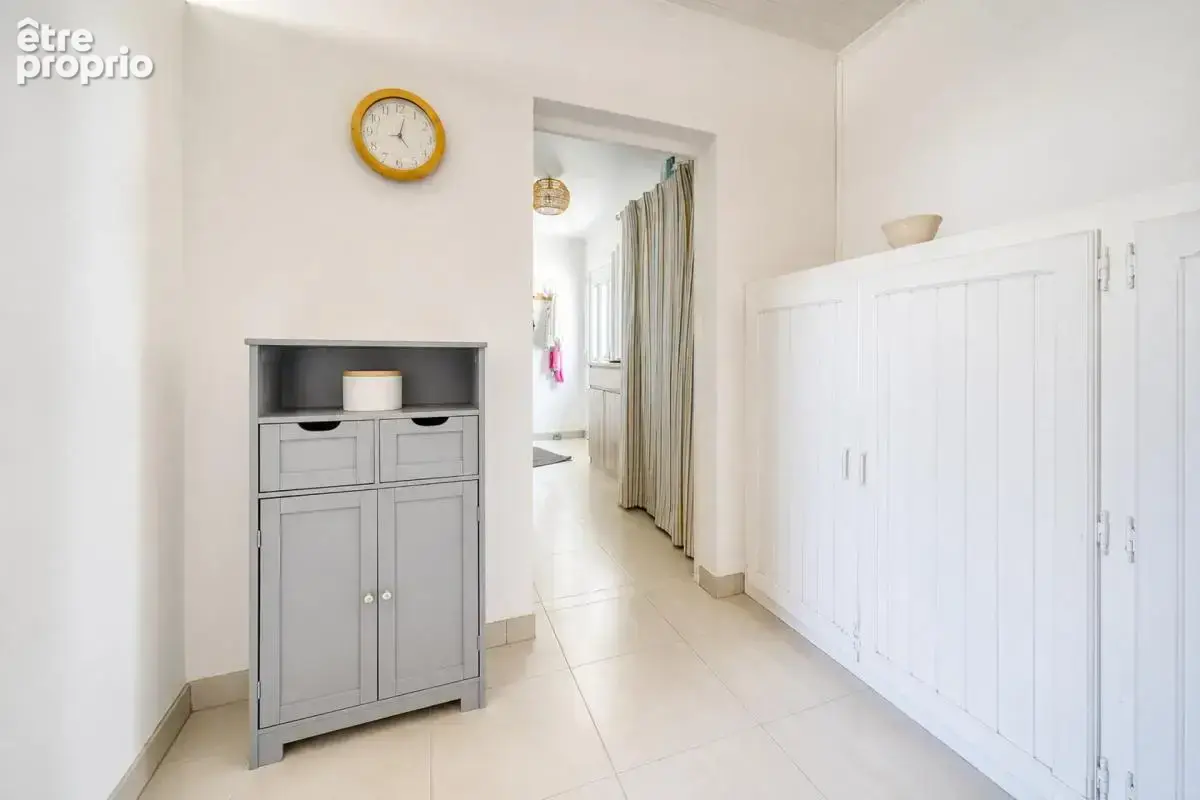 Maison de 6 pièces de 176 m² à Bussac-sur-Charente - photo 7