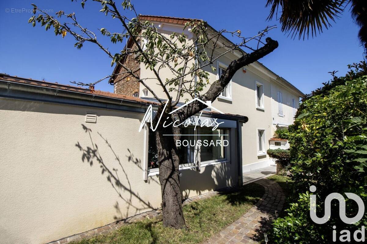 Photo 1 - Maison à NOISIEL