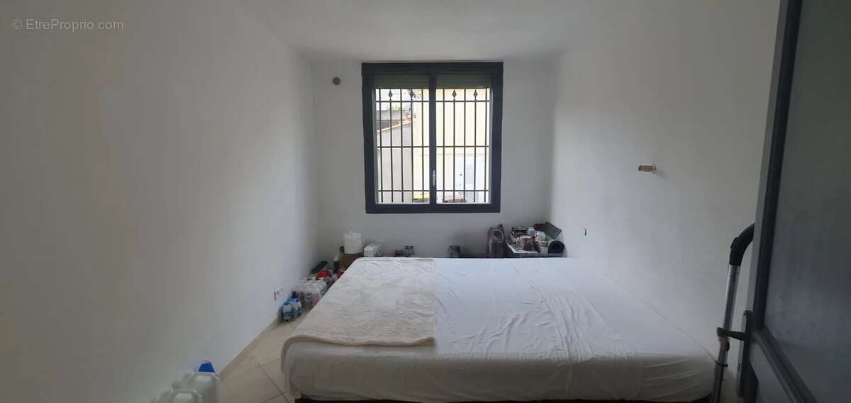 Appartement à VALLAURIS