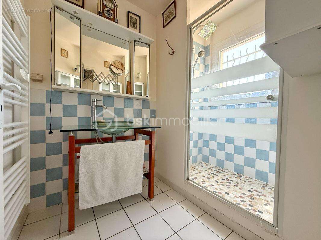  montady – villa 184 m² – 2 appartements – terrain 367 m² – garage – panneaux solaires - photo 20