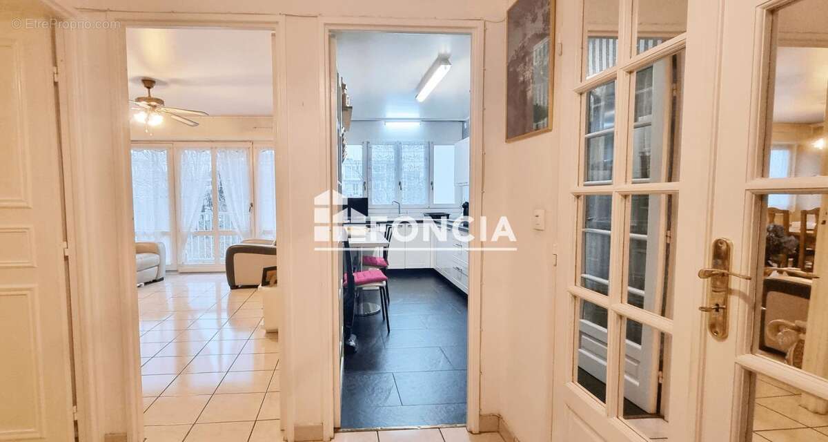 Appartement à LE PLESSIS-BOUCHARD