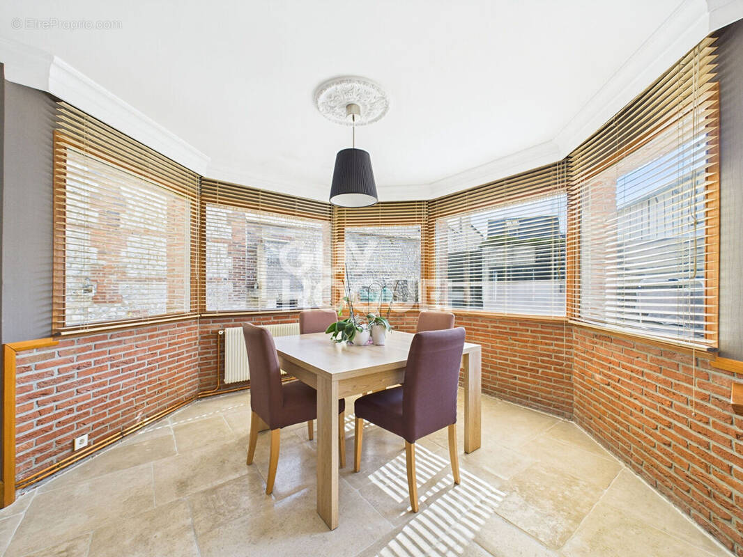 Maison à SAINT-PIERRE-LES-ELBEUF