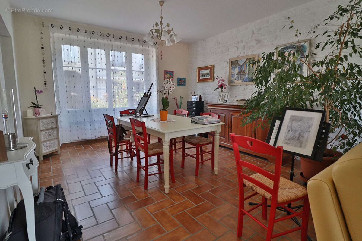 Maison Lasseube 6 pièces 180 m2 - photo 4