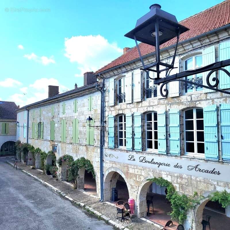 Appartement à SAINT-CLAR