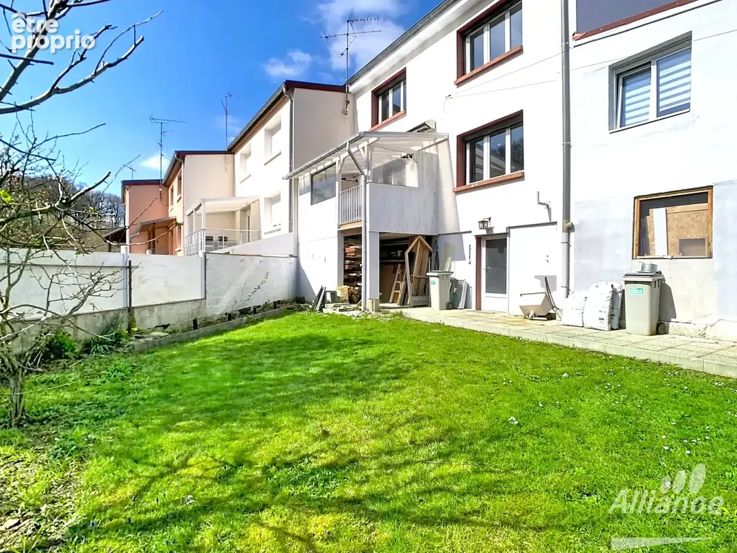 Maison 6 pièces DELLE - Jardin, 4 chambres, garages et dépendances - photo 12
