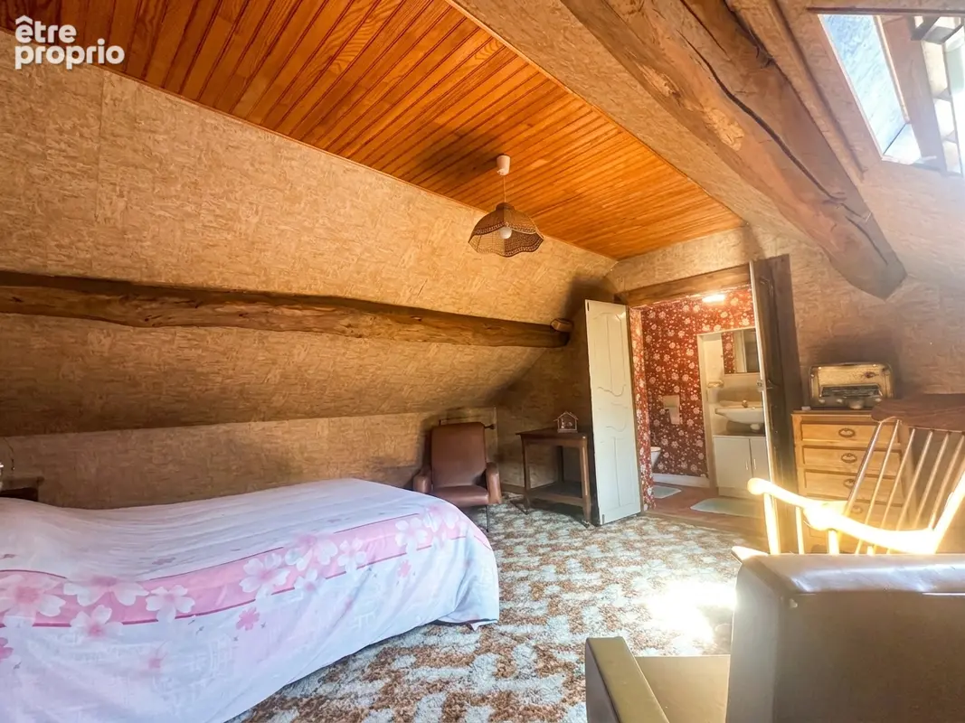A Mézières sur Seine - Maison de ville  - 8 pièces 4 chambres - 133 m² - photo 13