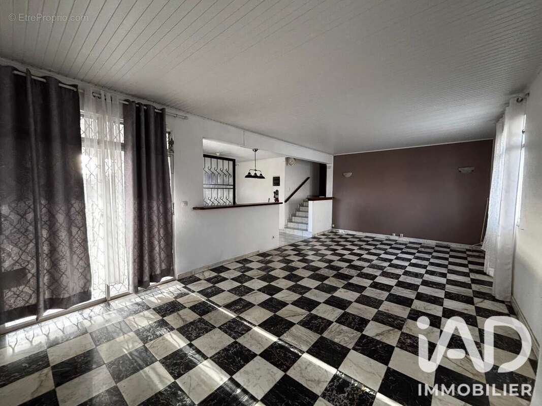 Photo 4 - Appartement à LE LAMENTIN