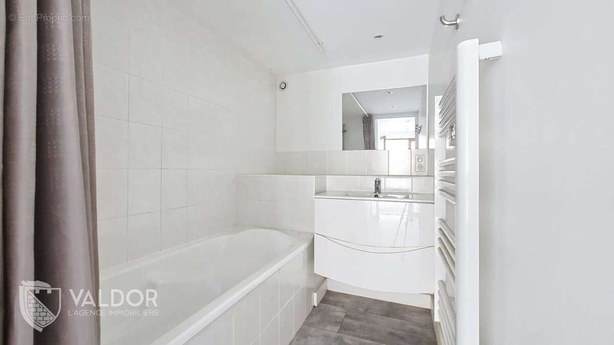 Longère rénovée à Gleizé, 54 m², vue vignes avec beau potentiel - photo 5