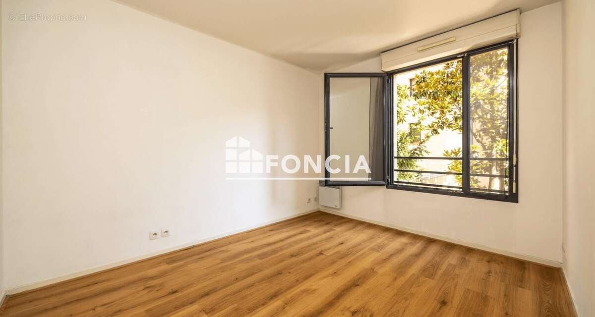 Toulouse Rue Dalayrac Rare T3 de 72 m² avec terrasse et parking en hyper-centre - photo 6
