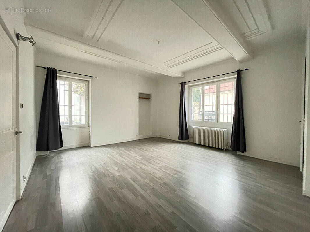 Appartement à FONTAINEBLEAU