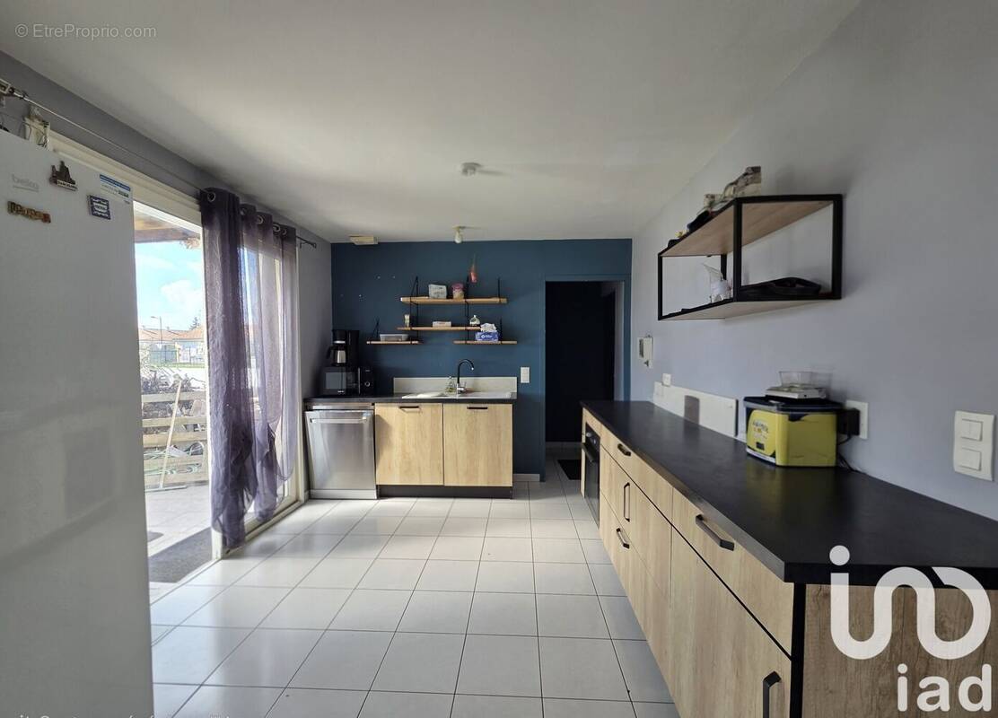 Photo 1 - Maison à CERNUSSON