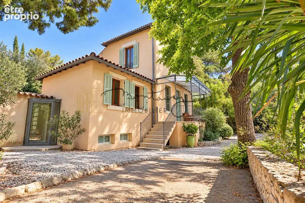 Maison à NIMES