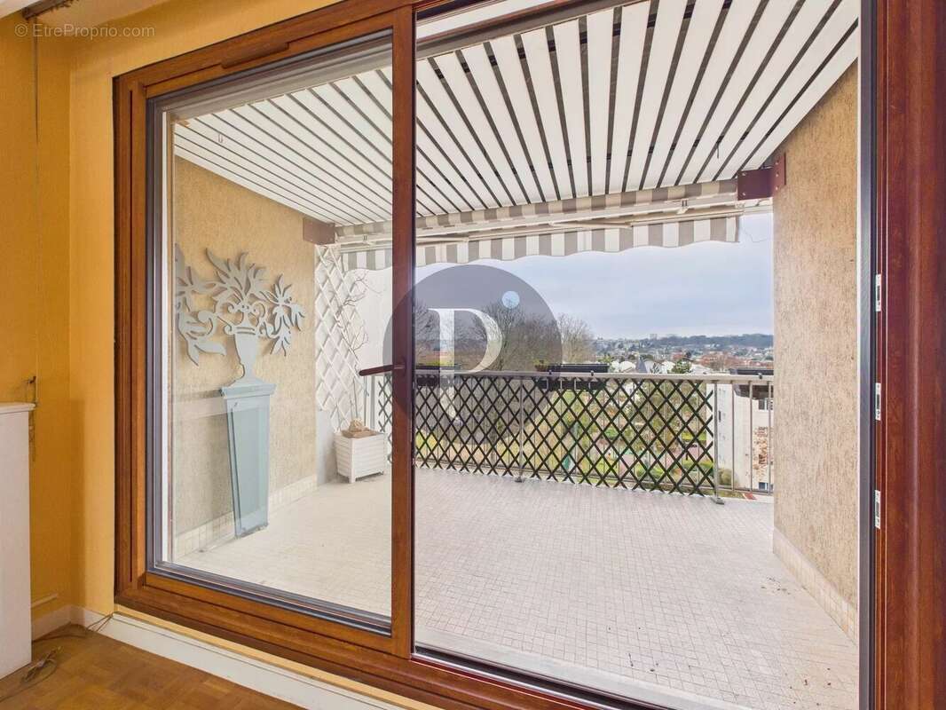 Appartement à BOURG-LA-REINE