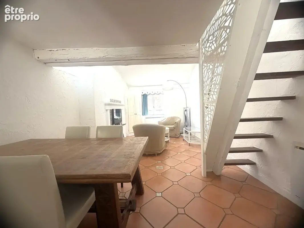 Élégant 2 pièces avec terrasse tropézienne - photo 3