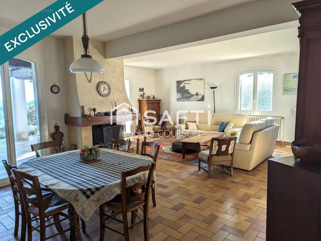 Photo 5 - Maison à SAINT-MITRE-LES-REMPARTS