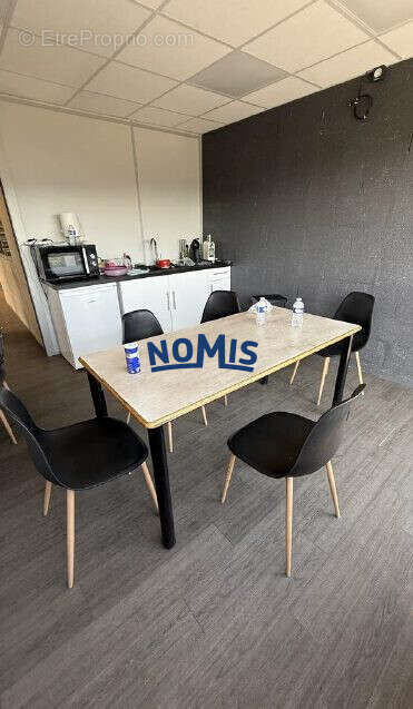 Commerce 287 m² à Saint-Herblain  - photo 6
