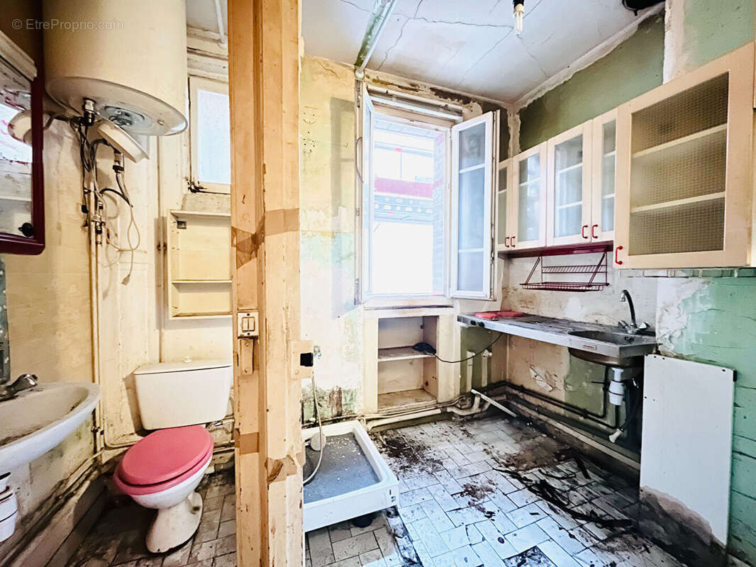 Appartement à PARIS-14E