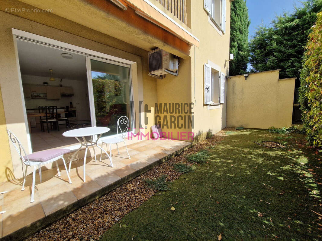 Appartement 47 m² à L'isle-Sur-La-Sorgue  - photo 2
