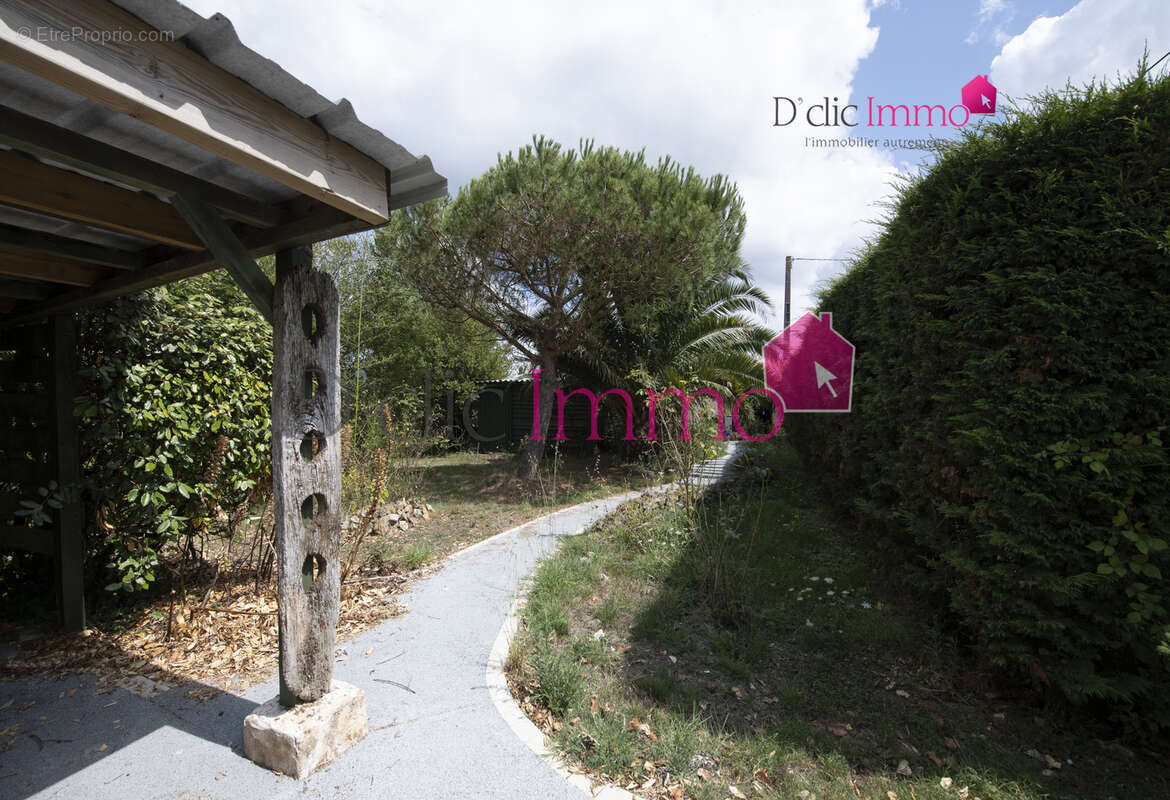 SOULLANS - Charmante Maison de 124 m2 en campagne dans les Marais - 4266m2 - photo 14