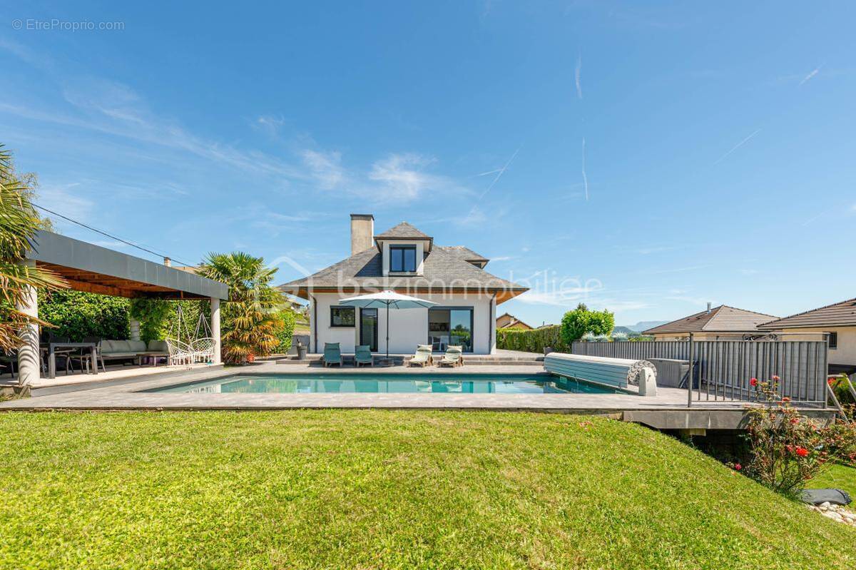 Maison à ALBENS