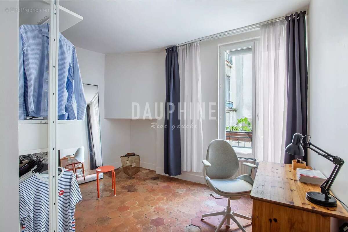 Appartement à PARIS-19E