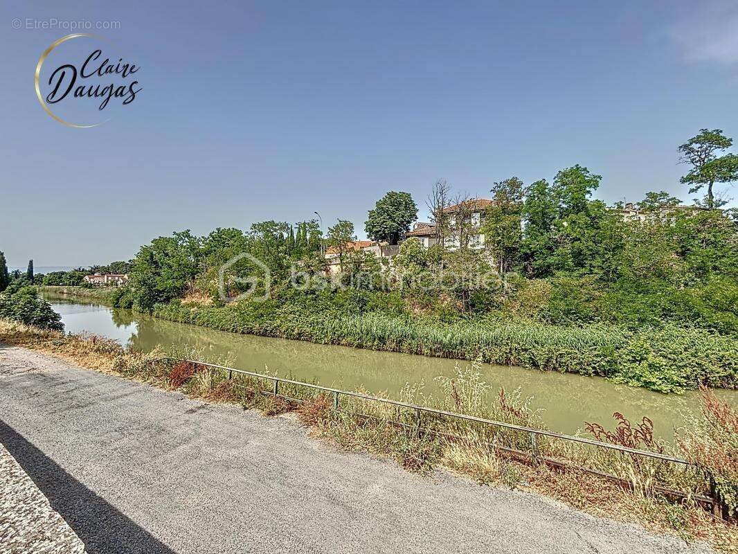 Appartement à TREBES