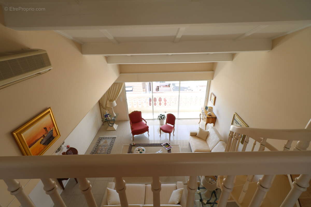 Appartement à SAINT-RAPHAEL