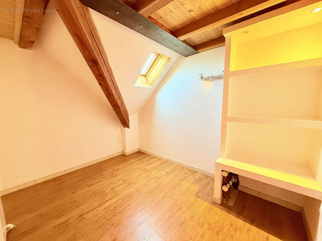 Appartement à SAINT-BALDOPH