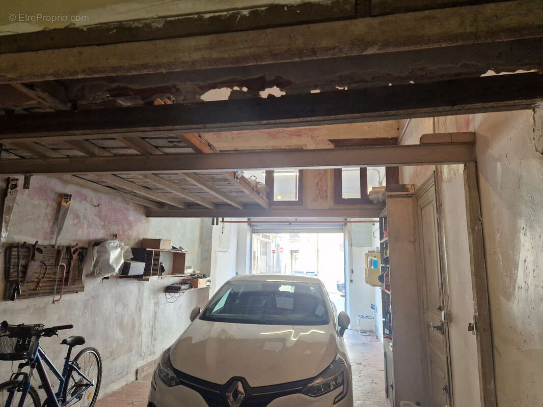 Parking à BEZIERS
