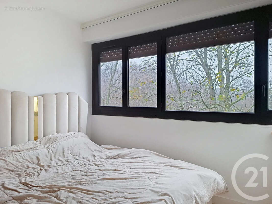 Appartement à VAUX-LE-PENIL