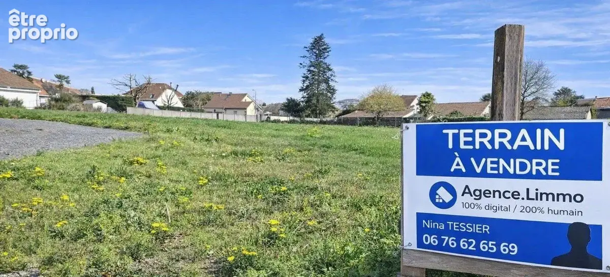 Terrain à DENGUIN