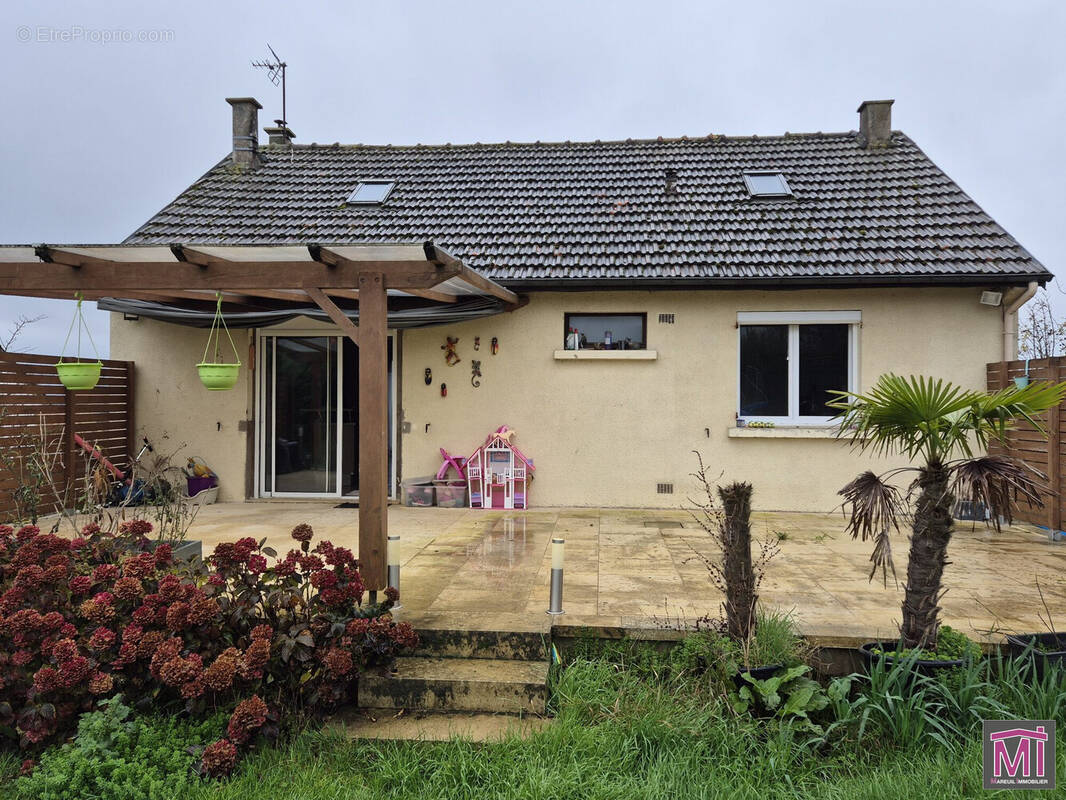 Maison à VILLERS-COTTERETS
