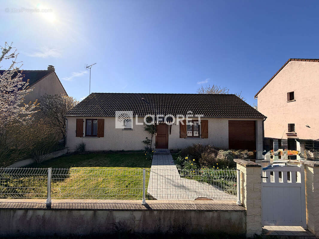 Maison à CHALONS-EN-CHAMPAGNE