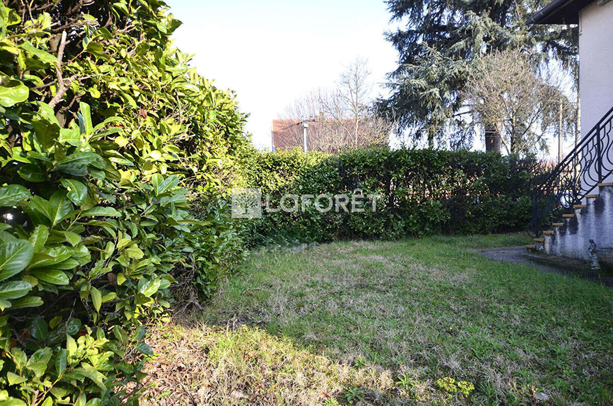 Maison à VAULX-EN-VELIN