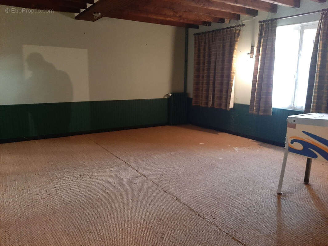 Maison à LA CROIX-DU-PERCHE