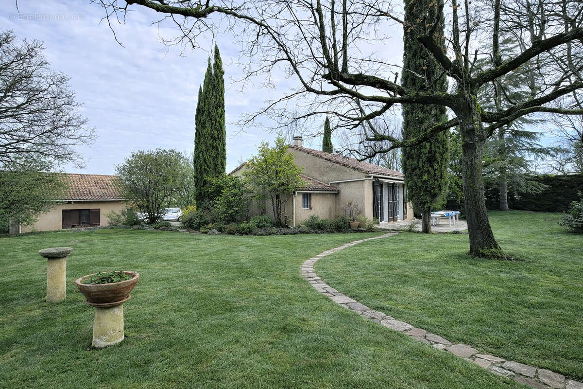 Maison à BRIGNOLES