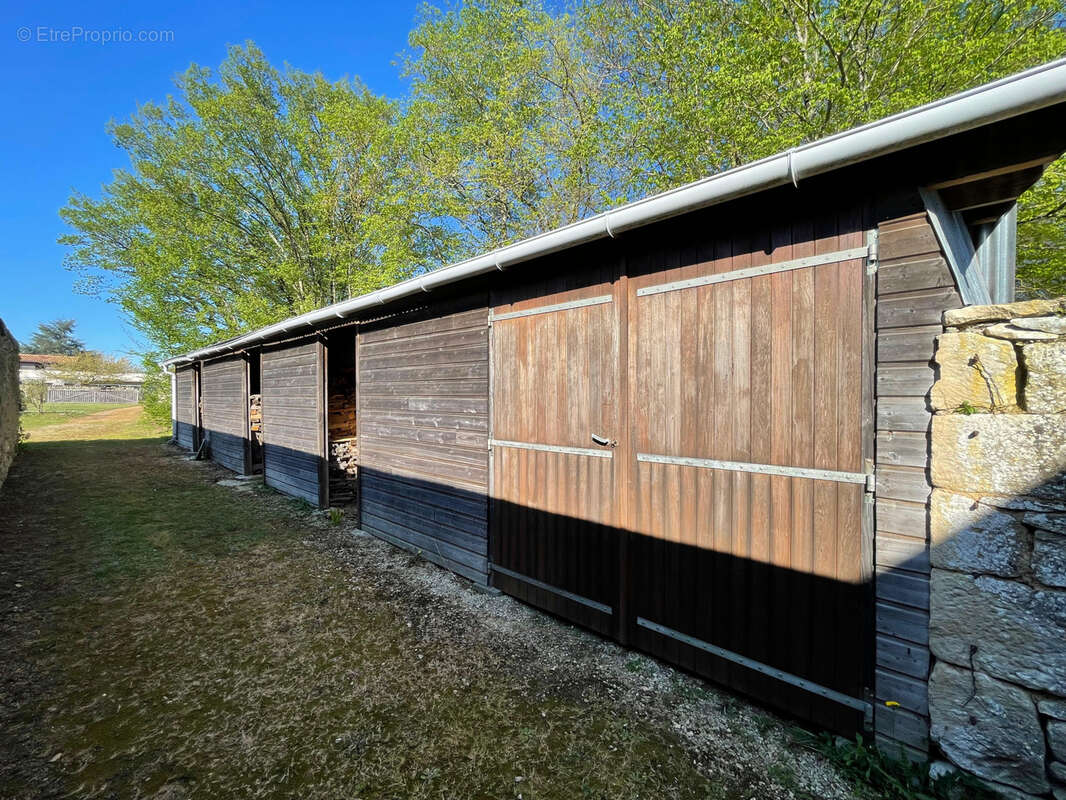 Maison à CEAUX-EN-COUHE