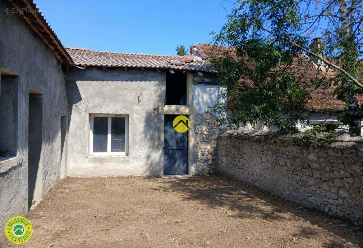 Belle maison à rénover - photo 16