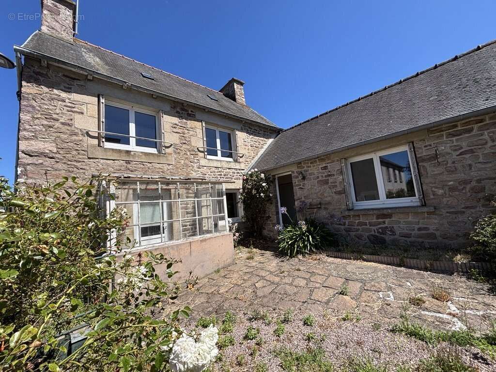 Maison à PLEHEDEL