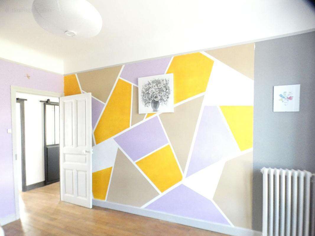 Maison à TERRASSON-LAVILLEDIEU