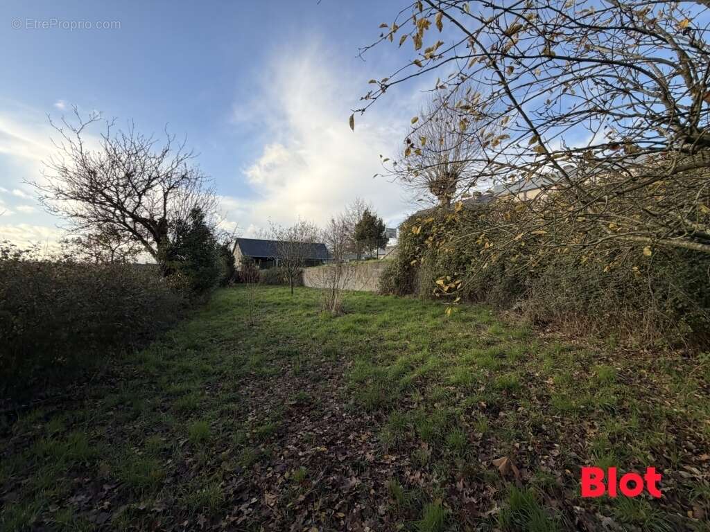 Maison à SAINT-GERMAIN-SUR-ILLE