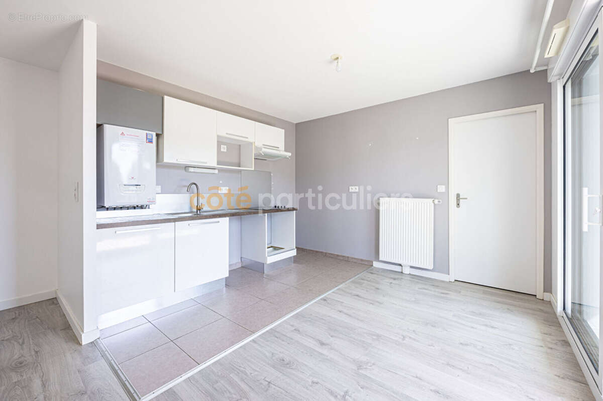 Sautron -- appartement de 65m2 -- balcon -- parking - photo 6