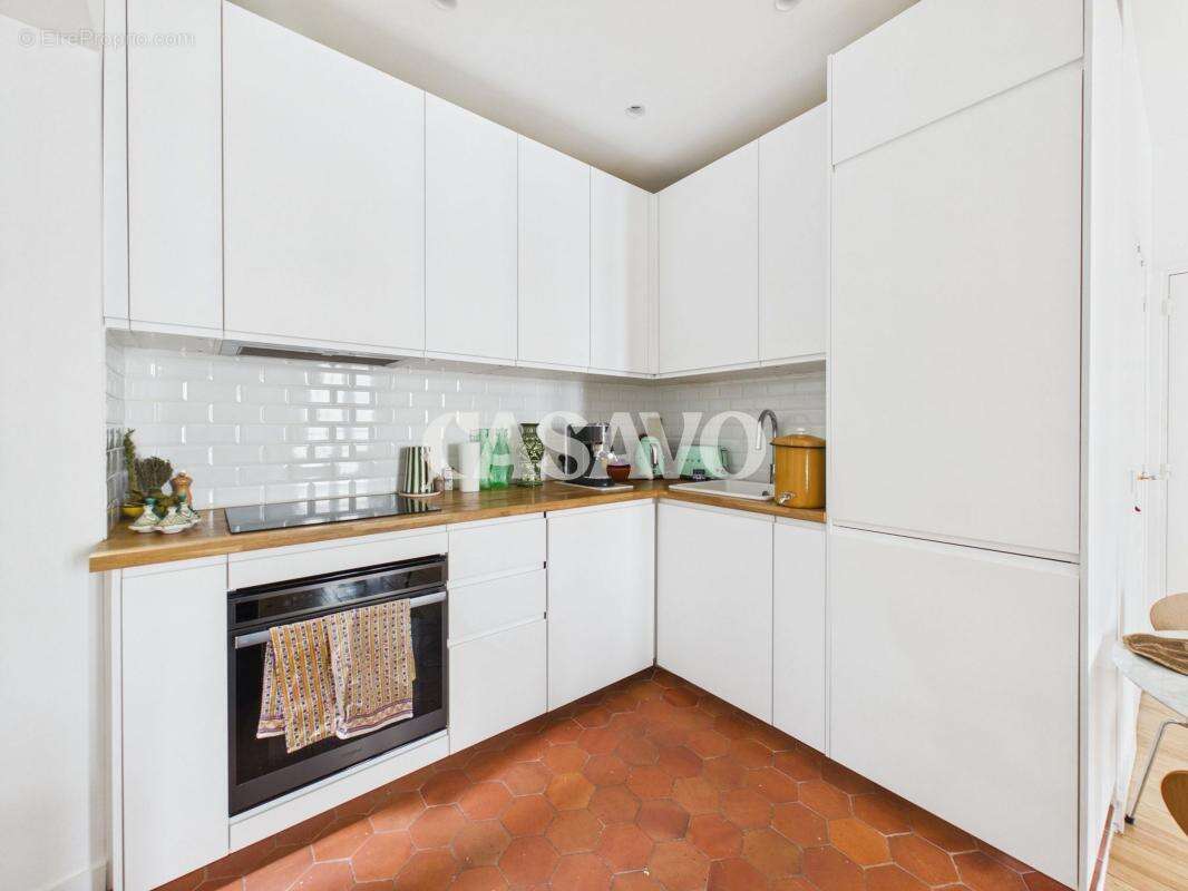Appartement à PARIS-10E