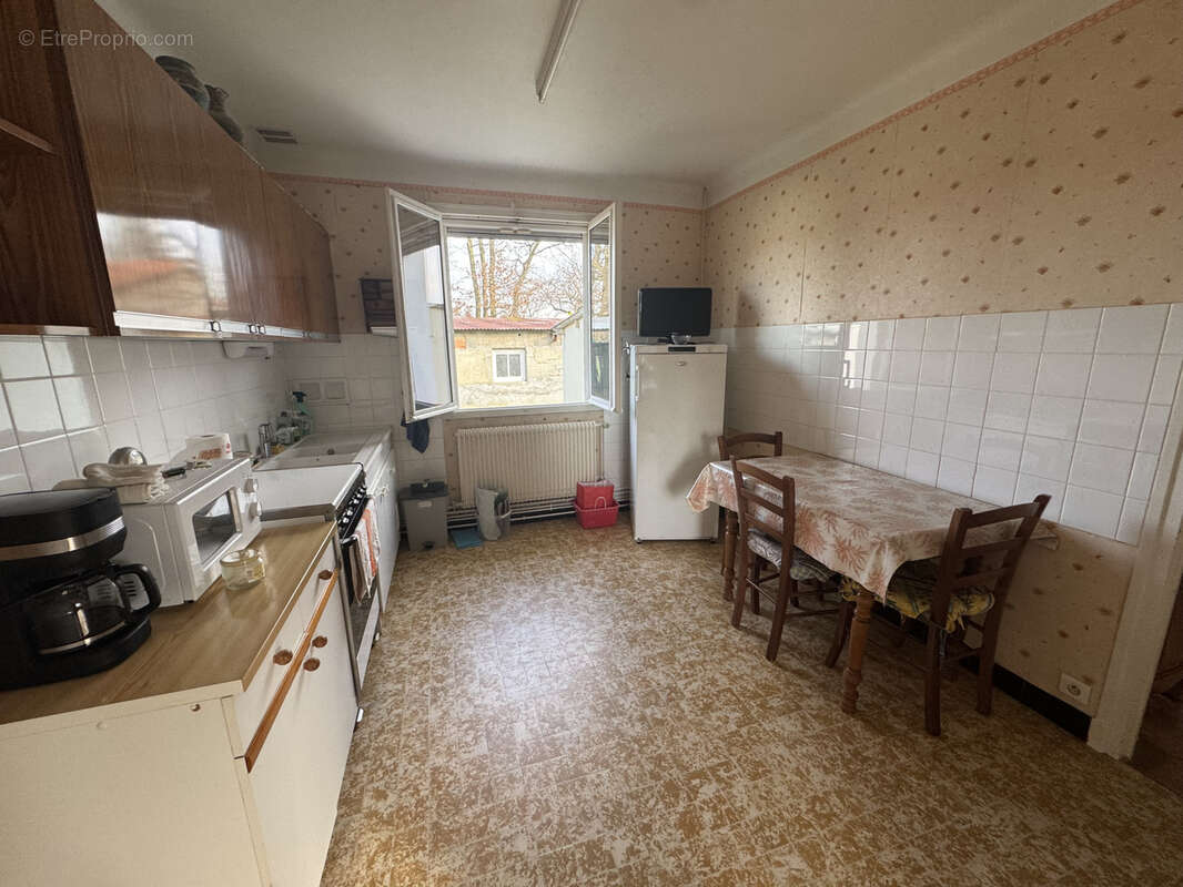Maison à EPINOUZE