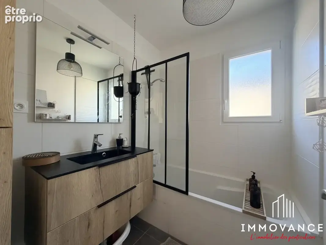 Maison 4 pièces 98 m² à vendre à Saint-Drezery (34160) - photo 8