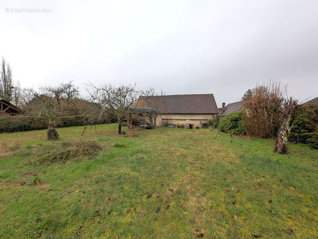 Maison à SAINT-MAURICE-LE-VIEIL