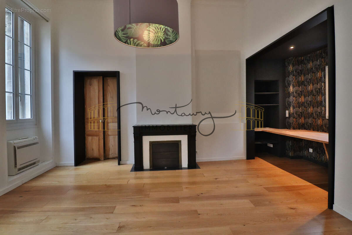 Appartement à NIMES