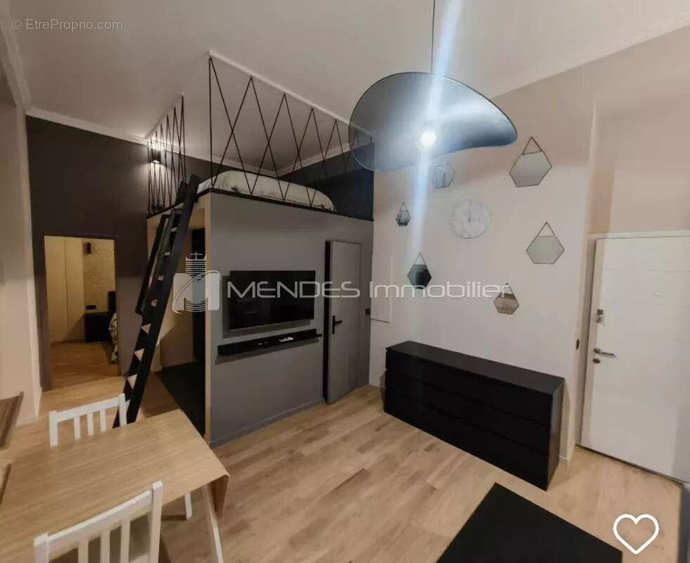 Appartement à BEAUSOLEIL