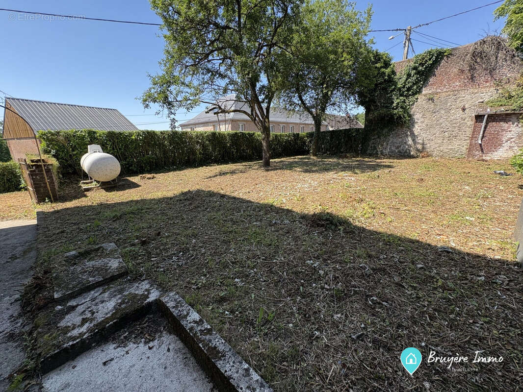 Maison 140 m² à Saint-Remy-Chaussee  - photo 9